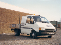 Kenhire 1989 - Hire Truck - Ford Transit Crewcab Dropside 